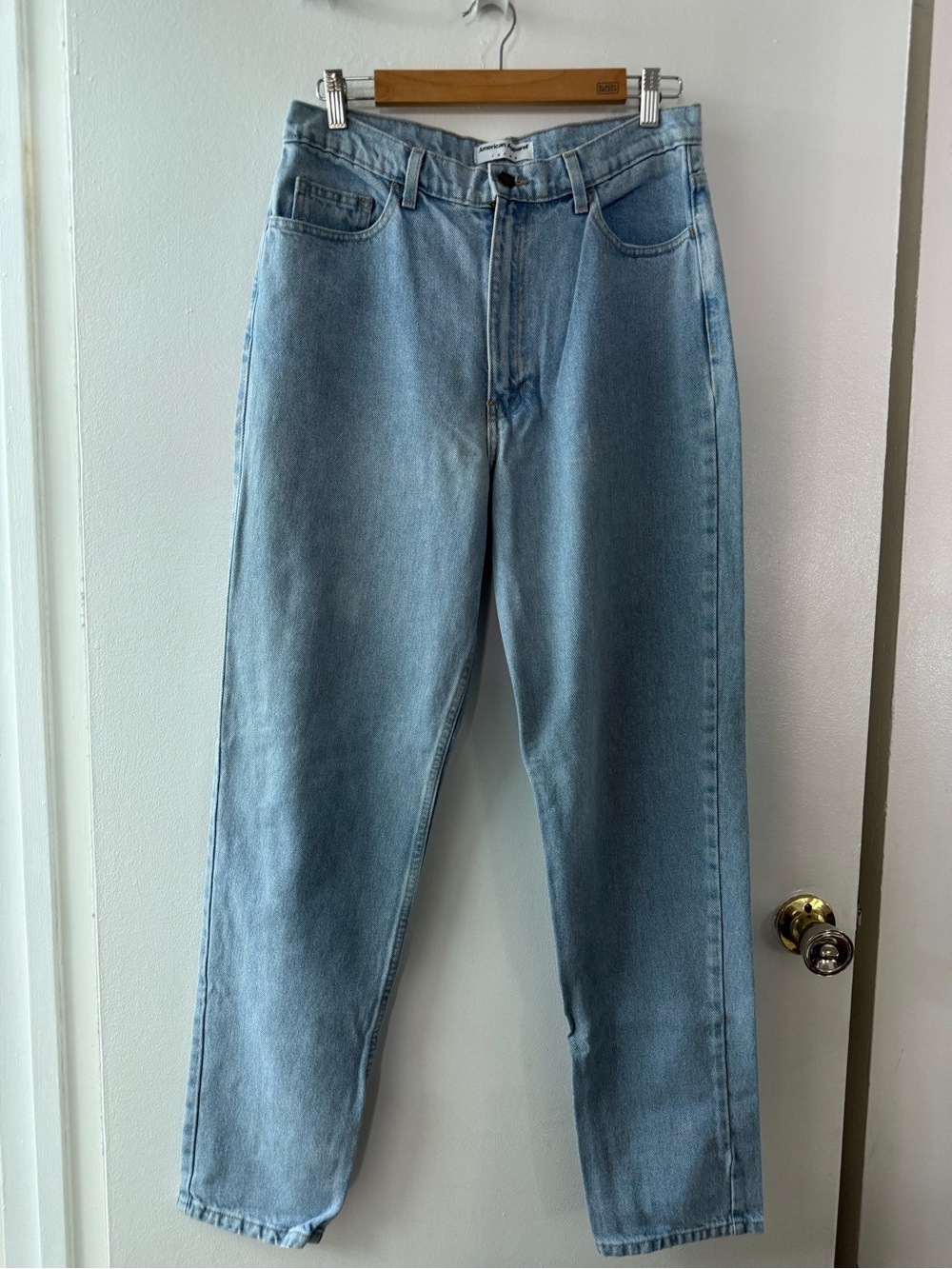 American Apparel Mom Jeans. Size 31